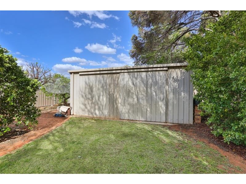 8 Highview Court, Irymple VIC 3498