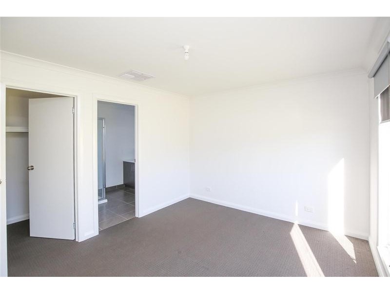 8 Tower Gardens, Mildura VIC 3500