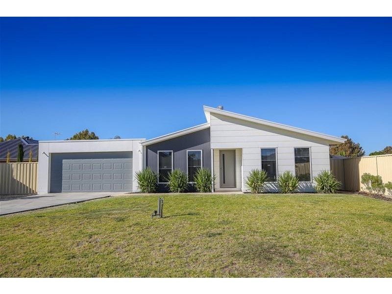 8 Tower Gardens, Mildura VIC 3500