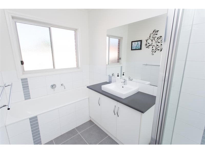 13 Freshwater Court, Mildura VIC 3500