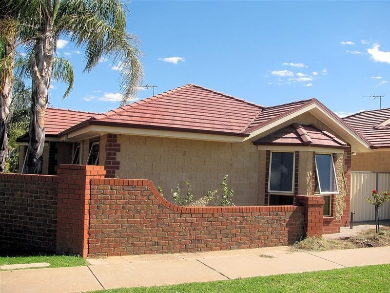19 Angelo Court, Mildura VIC 3500