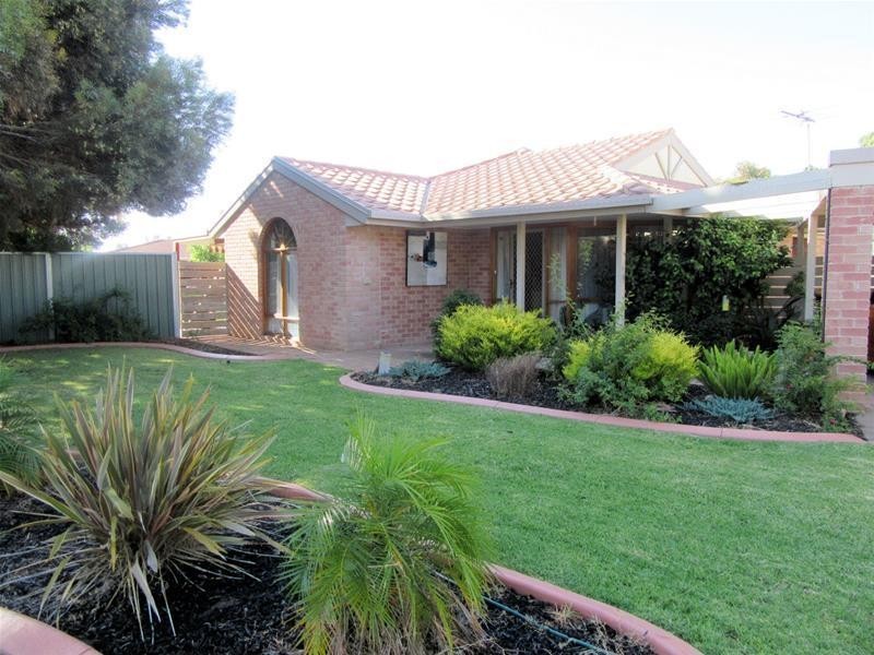 4 Rodney Court, Mildura VIC 3500