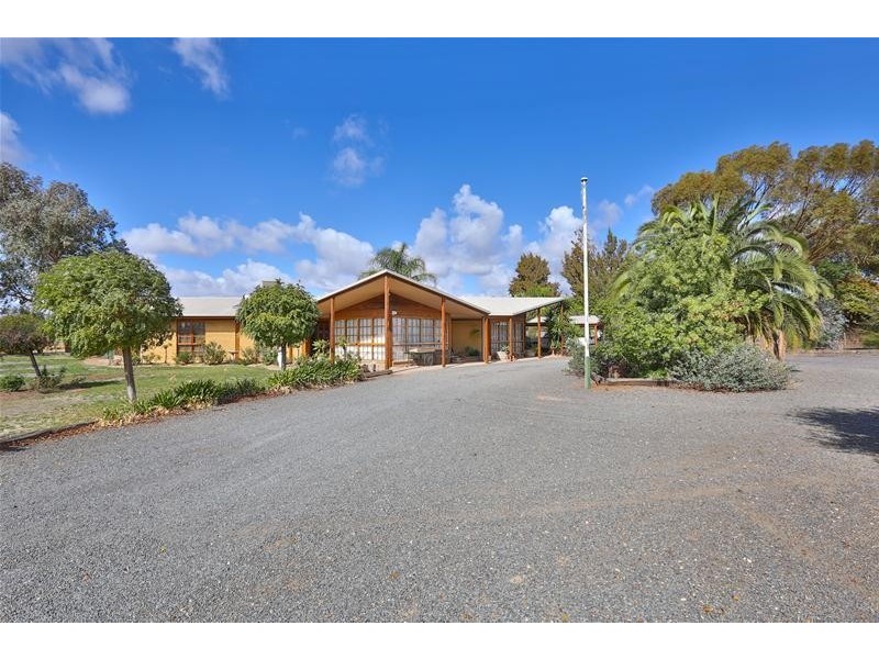 3086 Benetook Avenue, Irymple VIC 3498