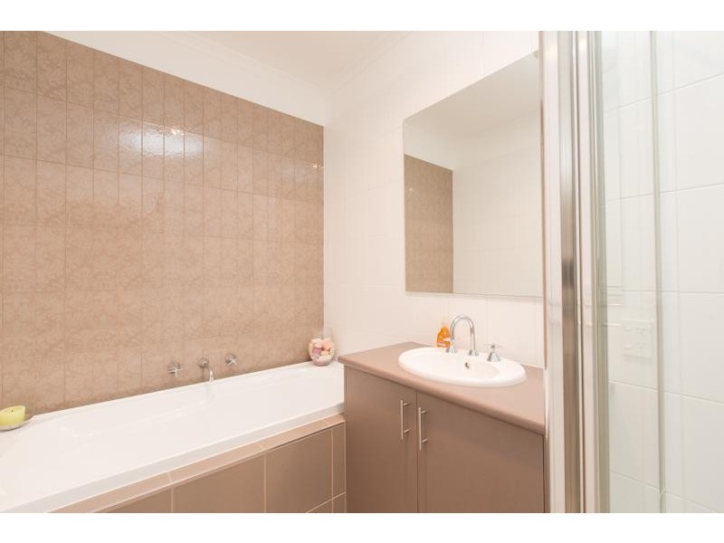 15 John Court, Irymple VIC 3498