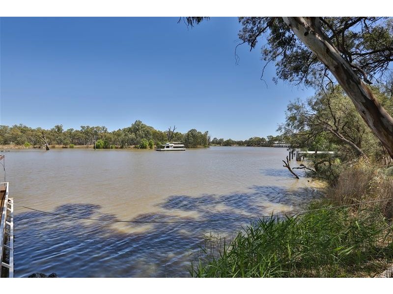 62 Hendy Road, Buronga NSW 2739