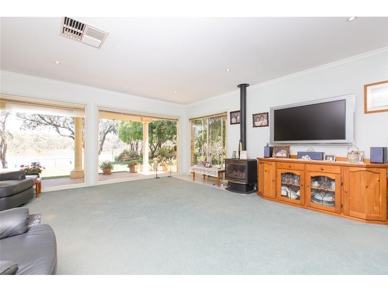 62 Hendy Road, Buronga NSW 2739