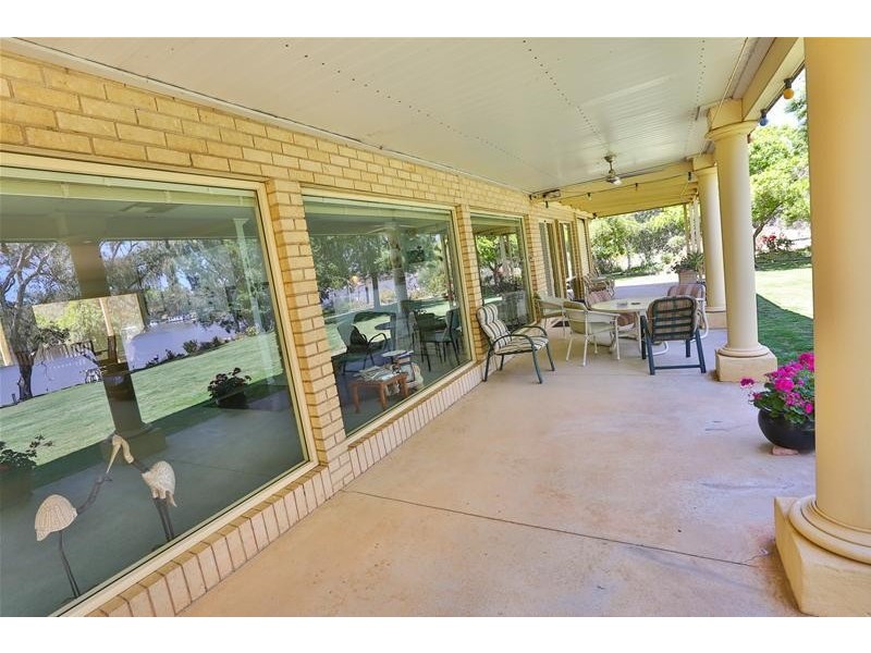 62 Hendy Road, Buronga NSW 2739