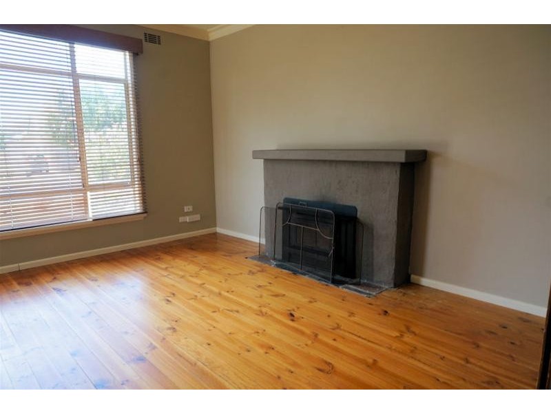 49 Avocado Street, Mildura VIC 3500