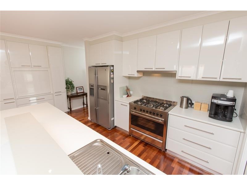 33 Carfora Drive, Mildura VIC 3500