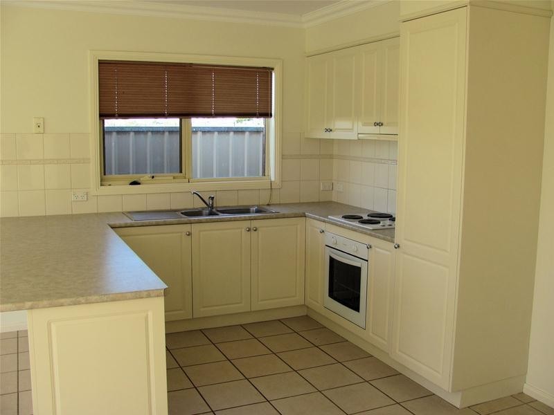 4 Stamford Court, Mildura VIC 3500