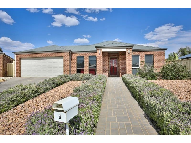 8 Reuben Lock Court, Mildura VIC 3500