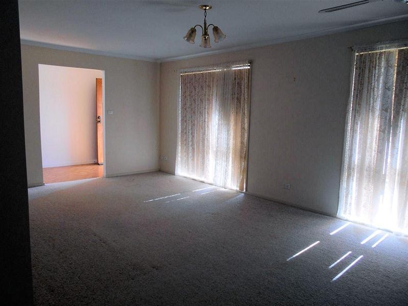 6 Meadow Grove, Mildura VIC 3500