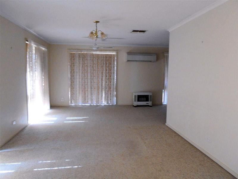 6 Meadow Grove, Mildura VIC 3500