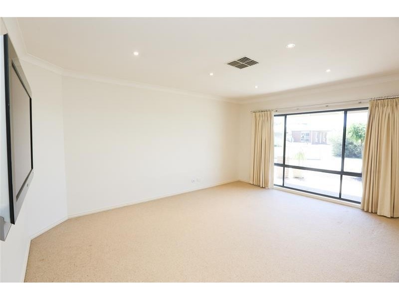 12 Sterling Drive, Mildura VIC 3500