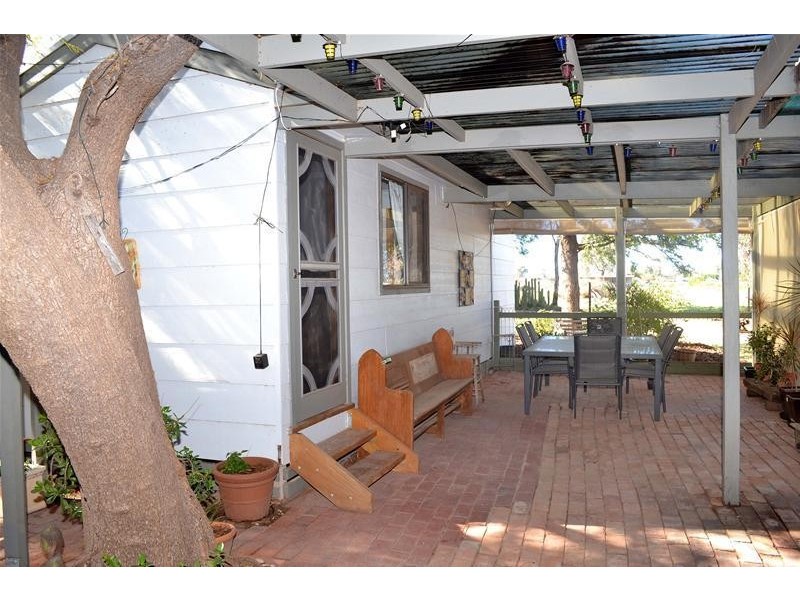 706-710 Karadoc Avenue, Irymple VIC 3498