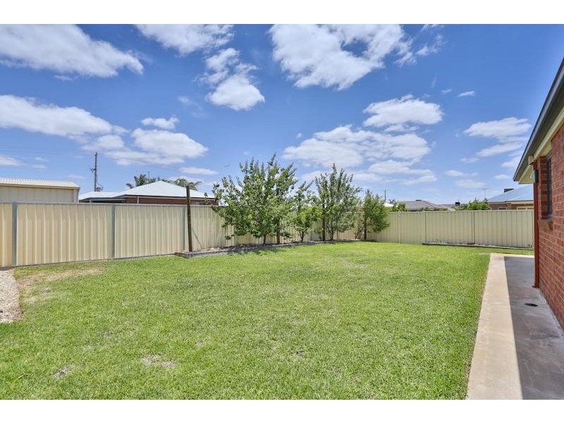 7 Eyre Court, Mildura VIC 3500