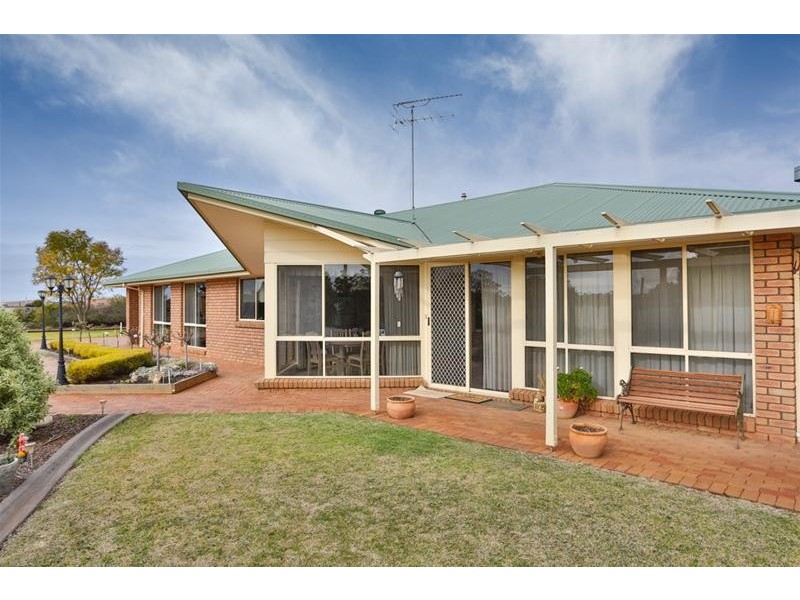 137 Brett Road, Euston NSW 2737