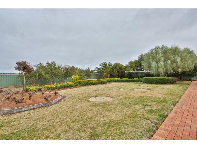 137 Brett Road, Euston NSW 2737