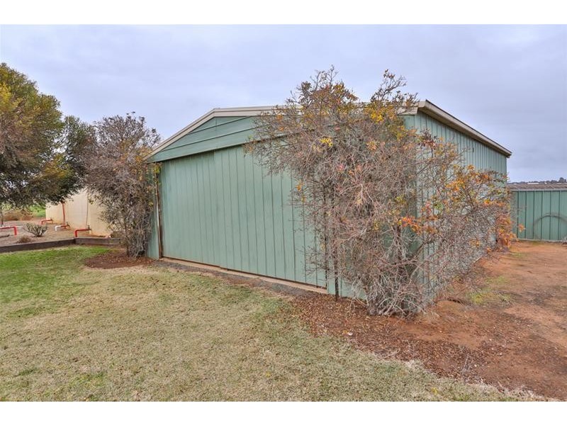 137 Brett Road, Euston NSW 2737