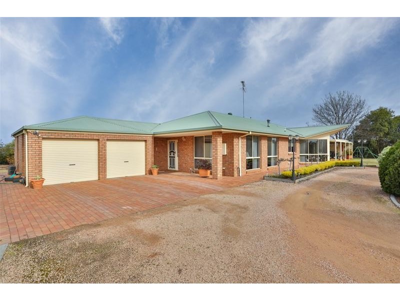 137 Brett Road, Euston NSW 2737