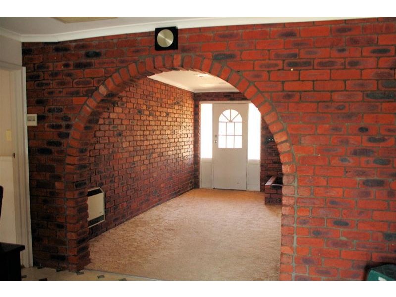 89 Farrell Street, Ouyen VIC 3490