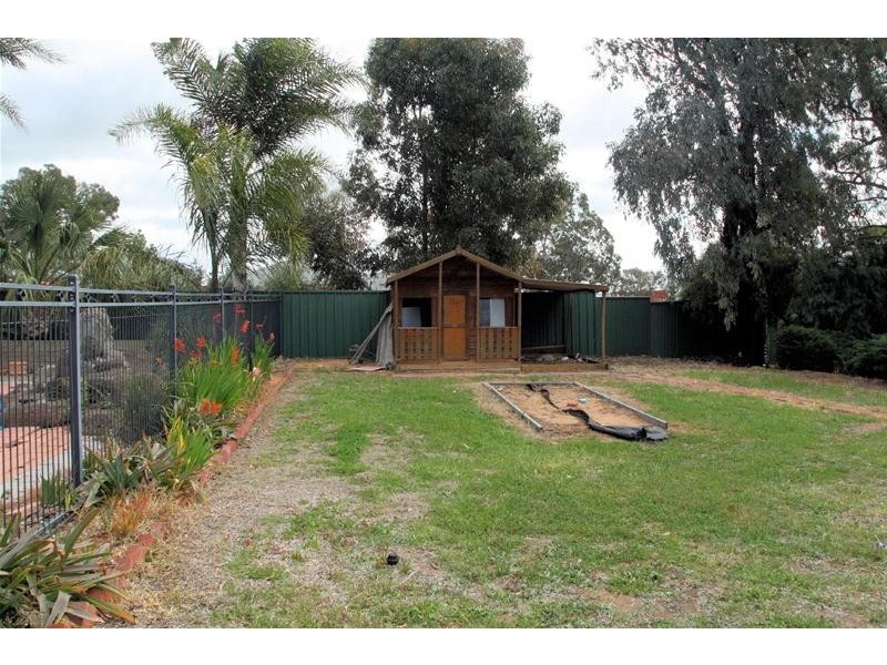 89 Farrell Street, Ouyen VIC 3490