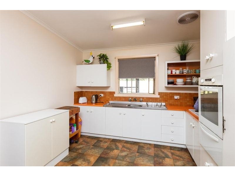 24 Sanders Street, Merbein VIC 3505