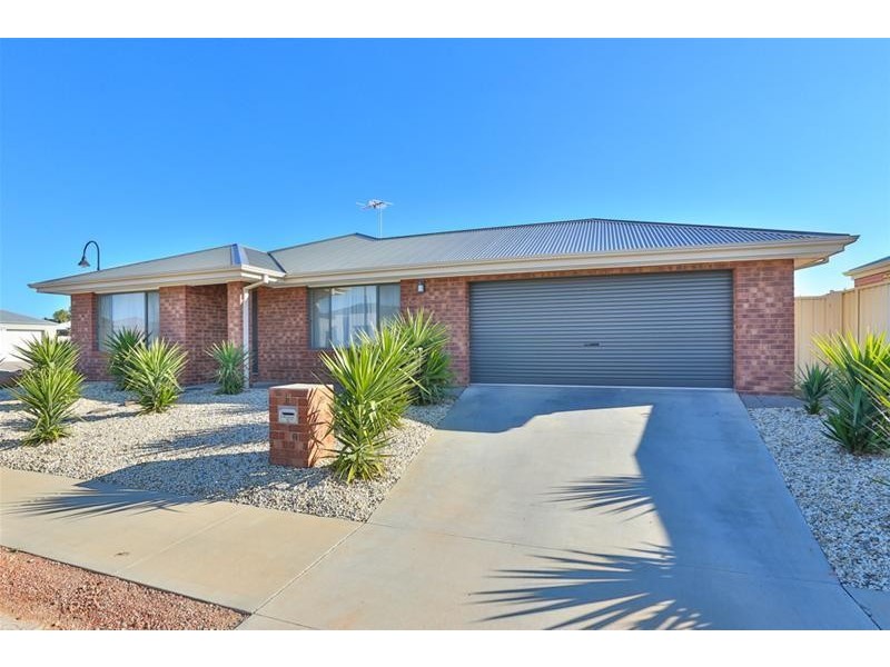 11 Sherring Way, Mildura VIC 3500