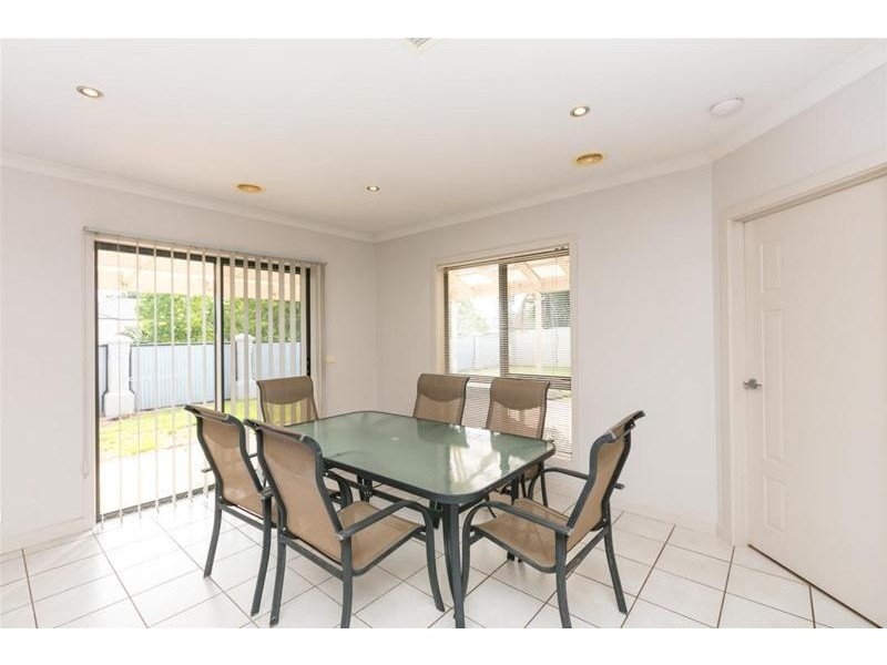 1 Peter John  Court, Mildura VIC 3500
