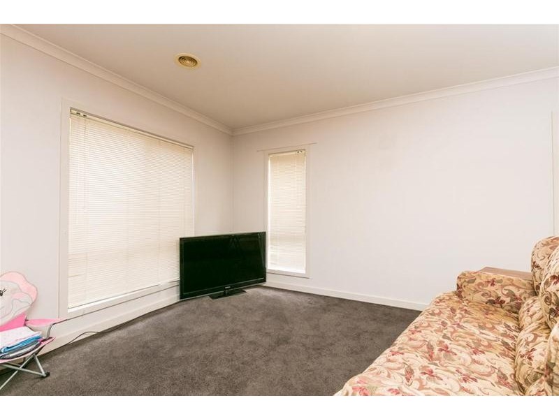 1 Peter John  Court, Mildura VIC 3500