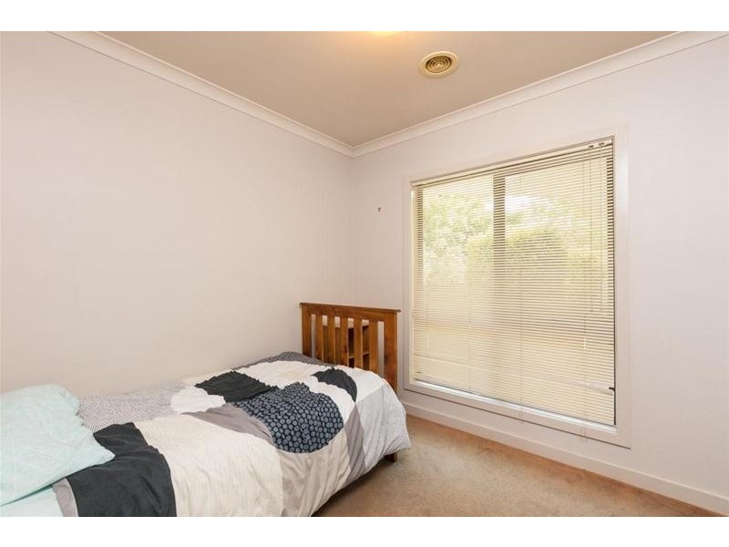 1 Peter John  Court, Mildura VIC 3500