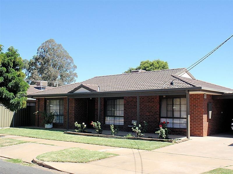 17 Kurrajong Parade, Mildura VIC 3500