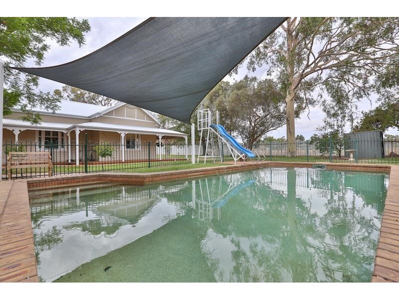 70 Koorlong Avenue, Nichols Point VIC 3501