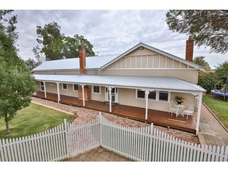 70 Koorlong Avenue, Nichols Point VIC 3501