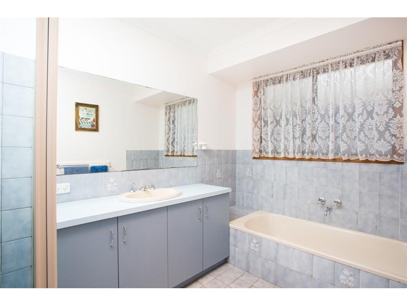 12 Tulane Drive, Mildura VIC 3500