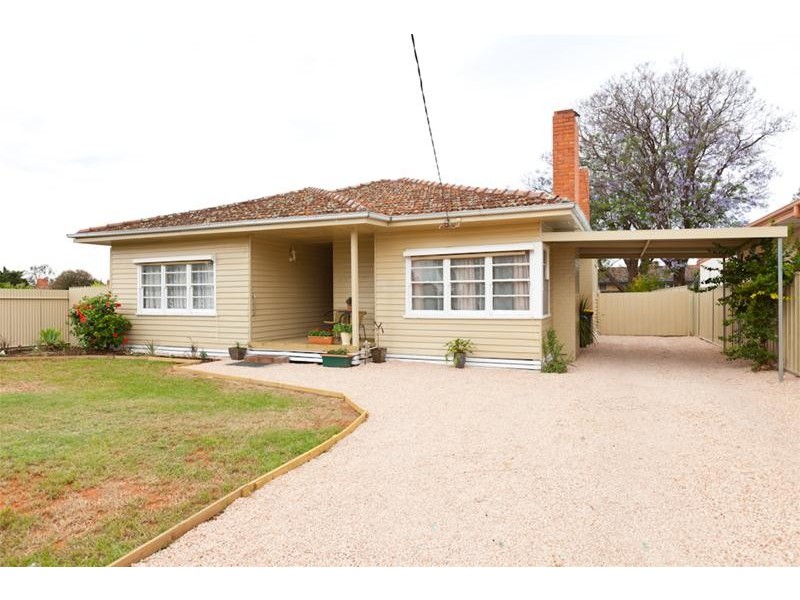 8 Vine Street, Mildura VIC 3500