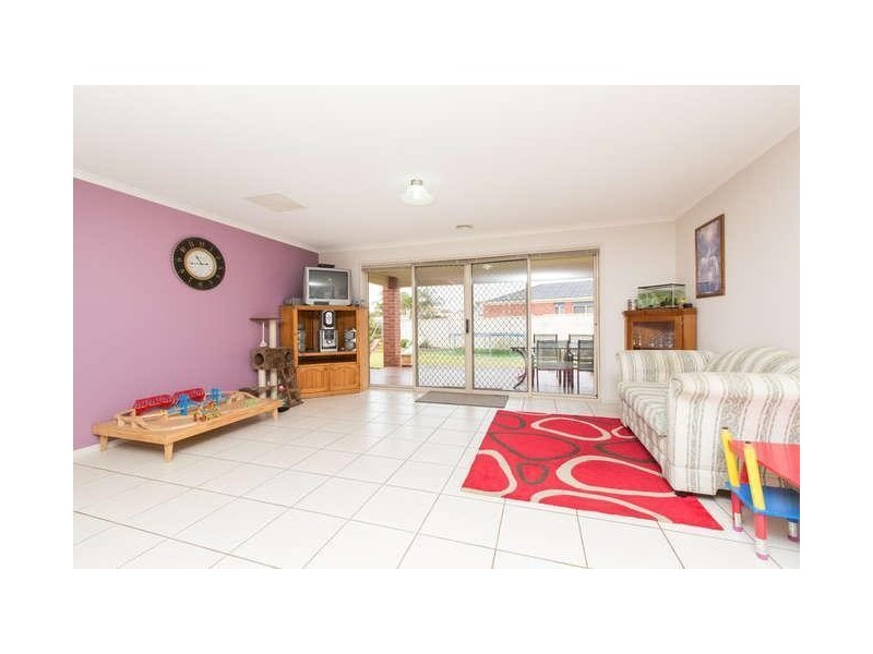 6 Darlington Parade, Mildura VIC 3500