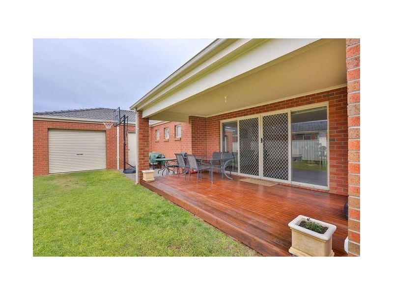 6 Darlington Parade, Mildura VIC 3500