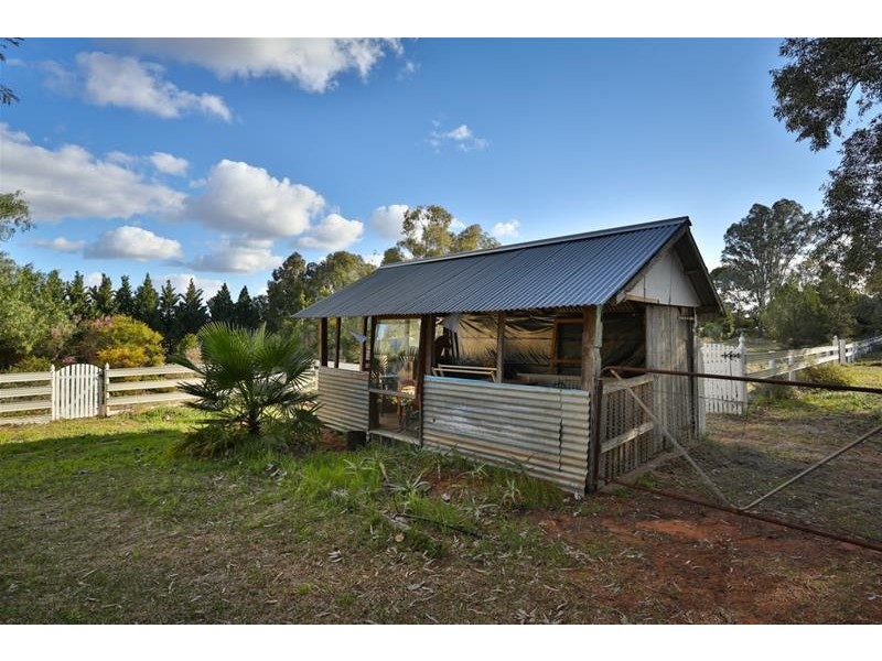 203 Dow Avenue, Irymple VIC 3498