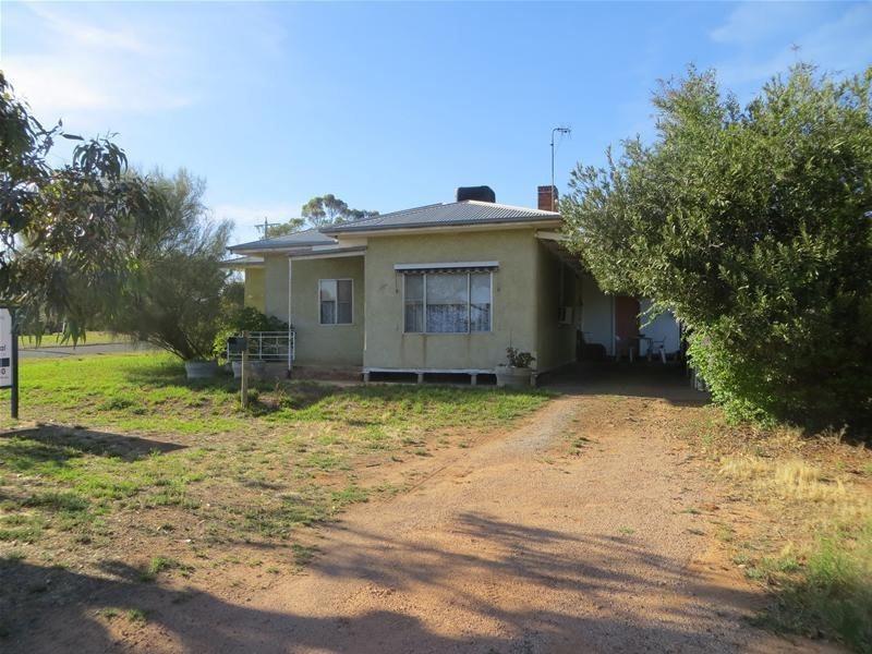 2 Gum Street, Red Cliffs VIC 3496