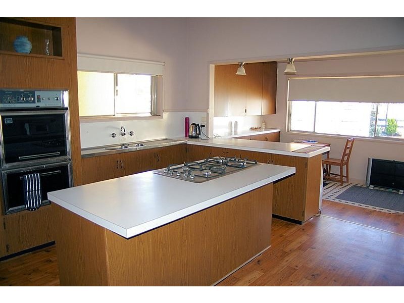 74 Cherry Avenue, Mildura VIC 3500