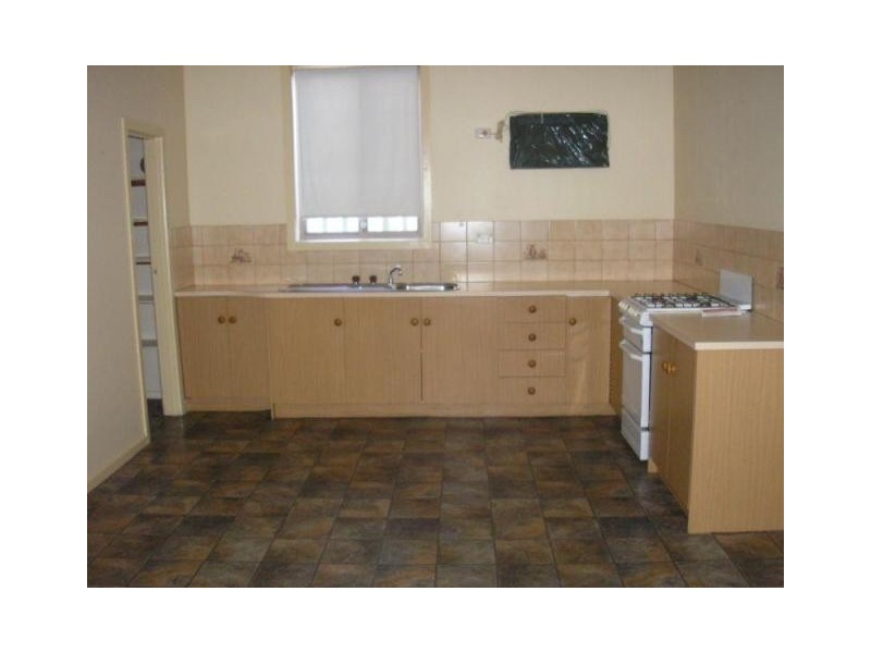 6  Waltham  Avenue, Irymple VIC 3498