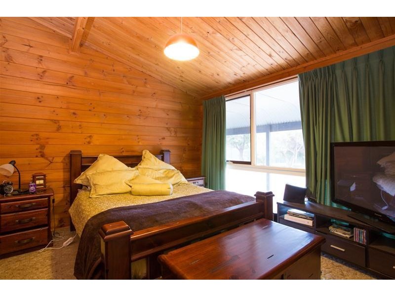 716 Cureton Avenue, Nichols Point VIC 3501