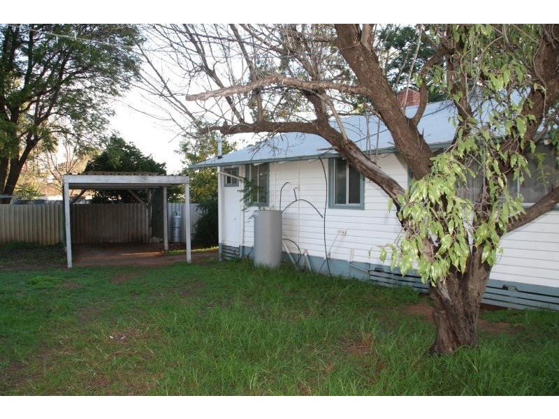 29 Westcliffs Crescent, Red Cliffs VIC 3496