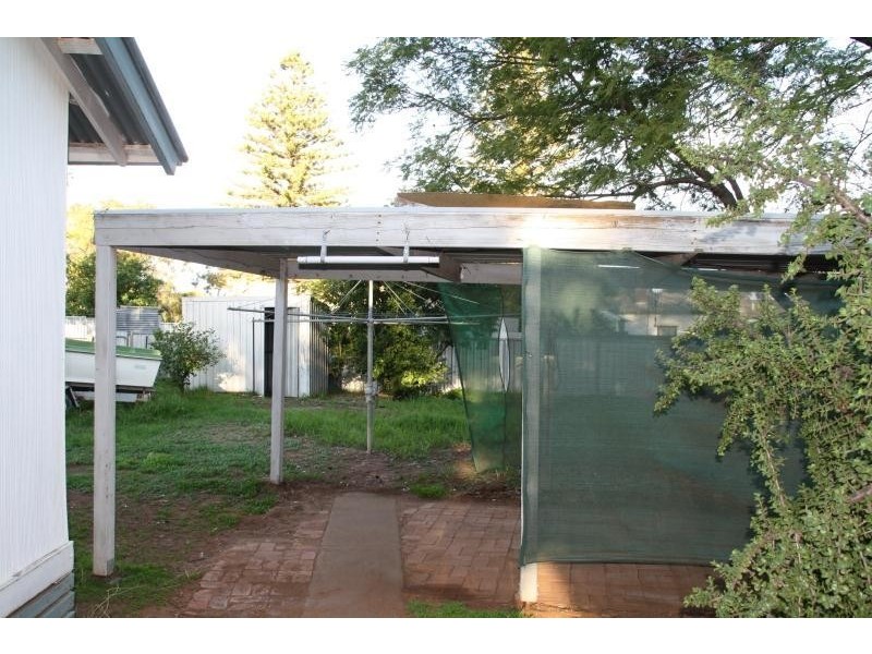 29 Westcliffs Crescent, Red Cliffs VIC 3496