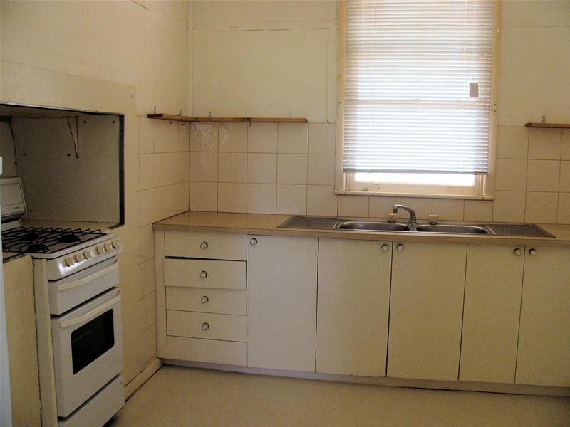 74 Sixth Street, Birdwoodton VIC 3505