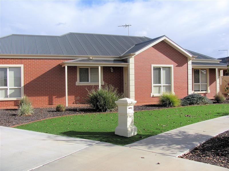29 Bakogiannis Court, Mildura VIC 3500