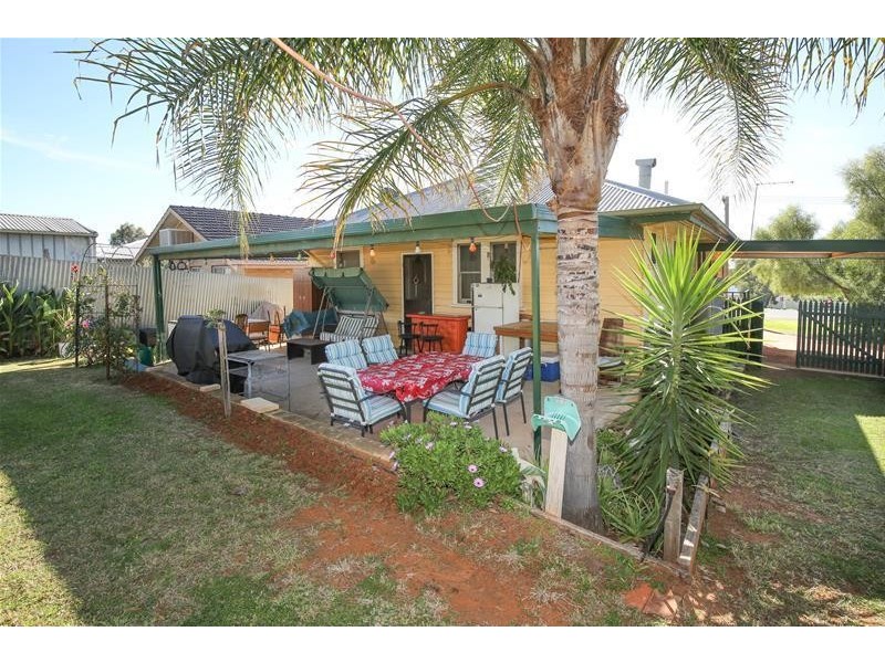 98 Chaffey Street, Merbein VIC 3505