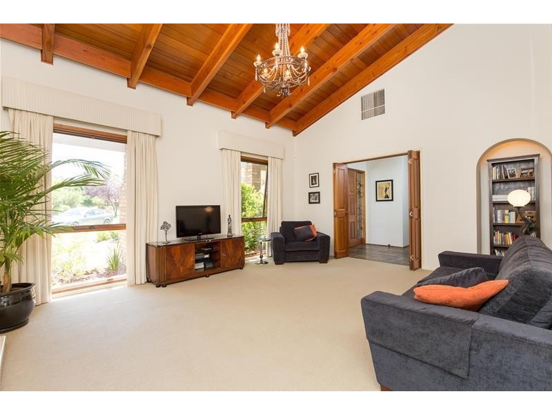 2 Walnut Court, Mildura VIC 3500