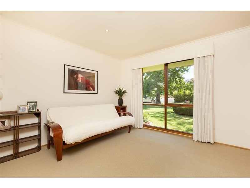 2 Walnut Court, Mildura VIC 3500